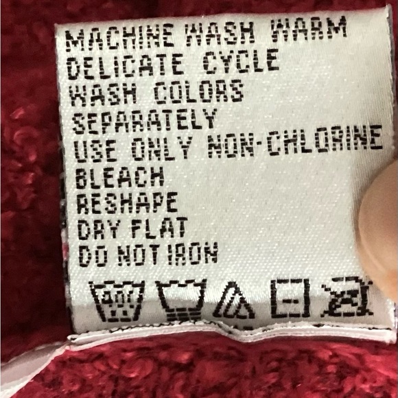 Very cute red knobby sweater, acrylic/poly blend, soft and light. - Picture 5 of 5